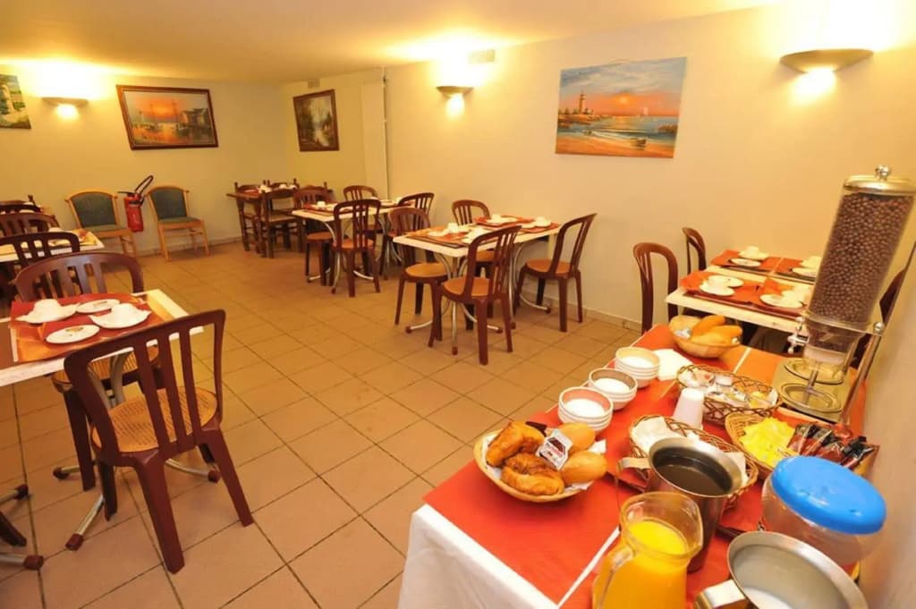 Hotel Altona - photo 15