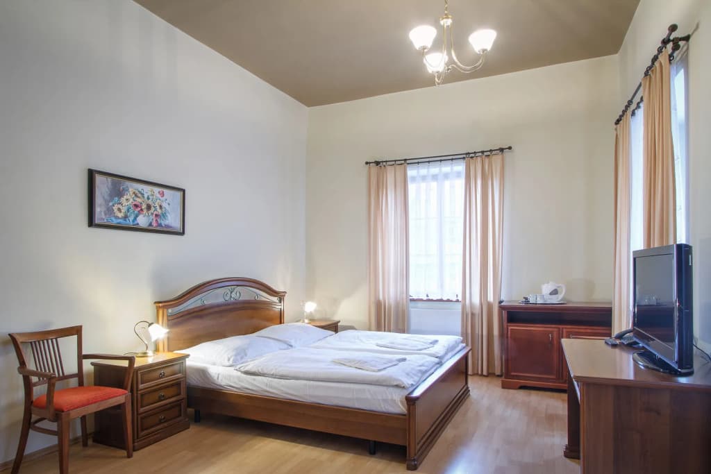 Hostel Little Quarter - photo 3