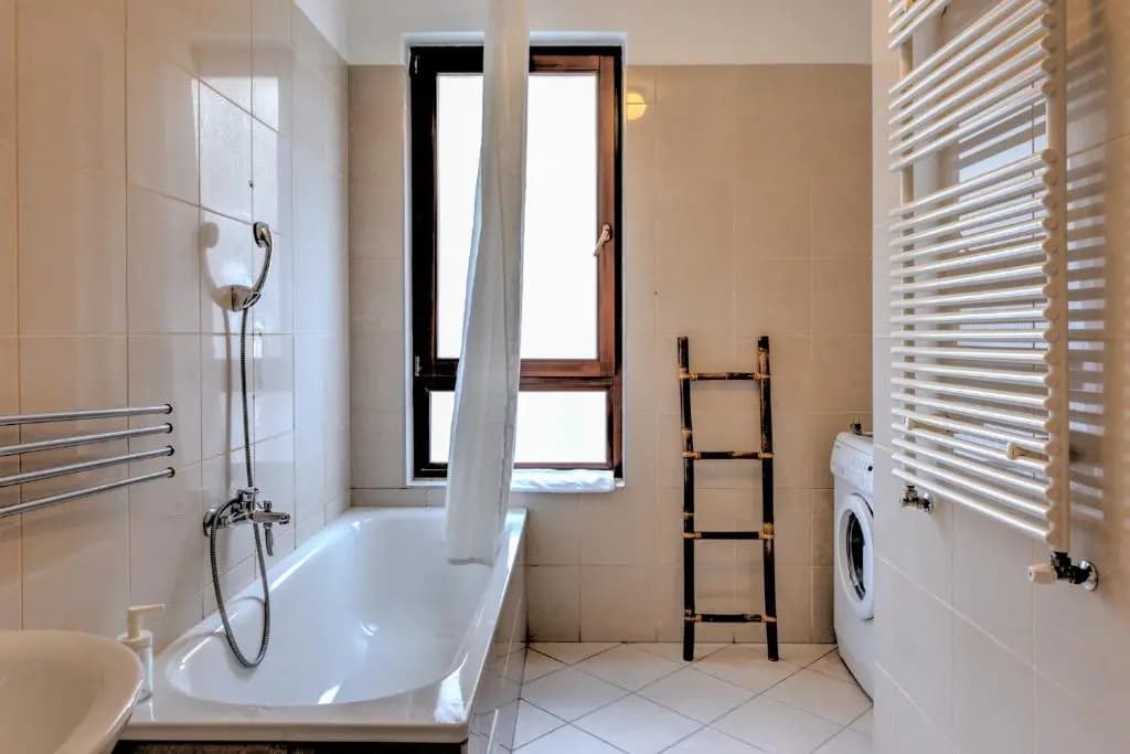 Central Capital Apartments - photo 6