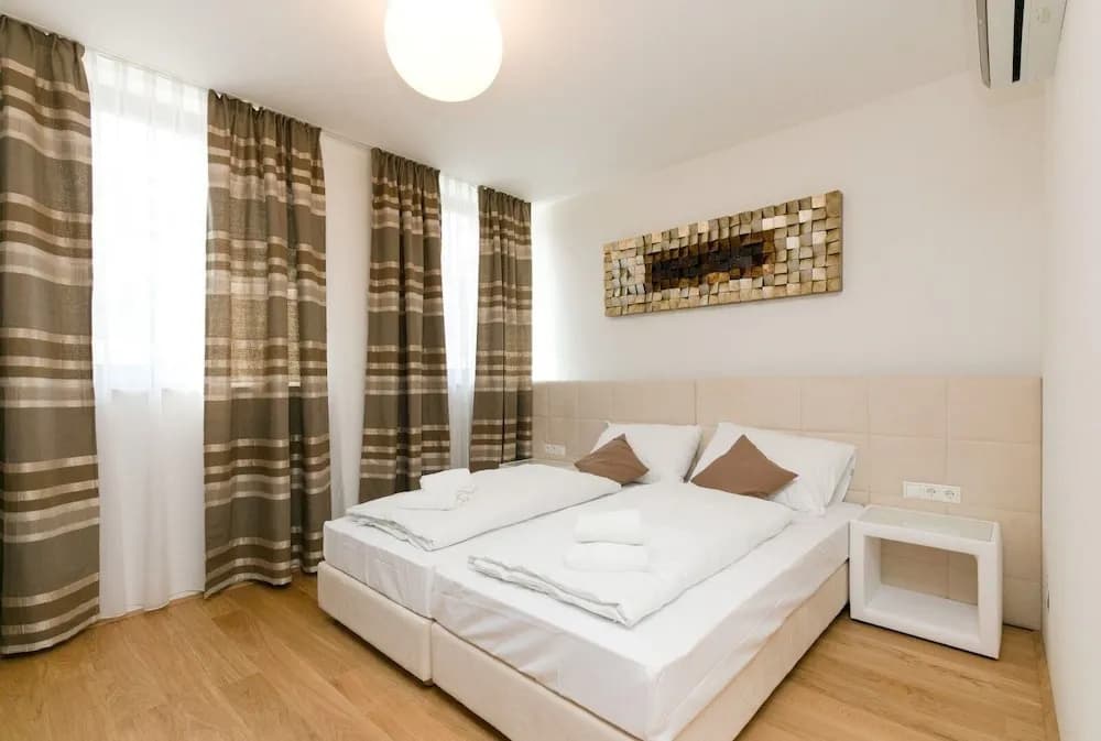Castellez Chillout - photo 1