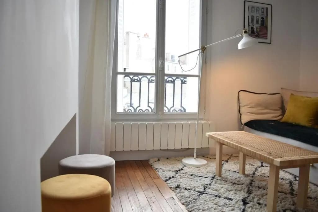Stylish and Modern Apartment in Le Marais - photo 9