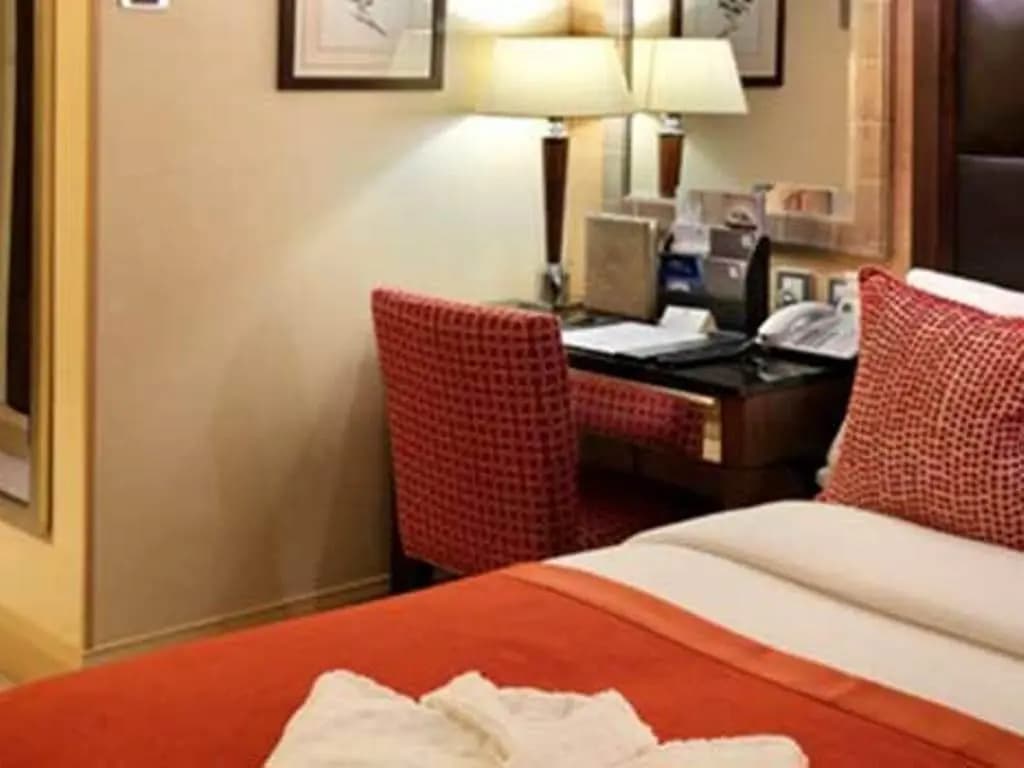 The Mandeville Hotel - photo 37