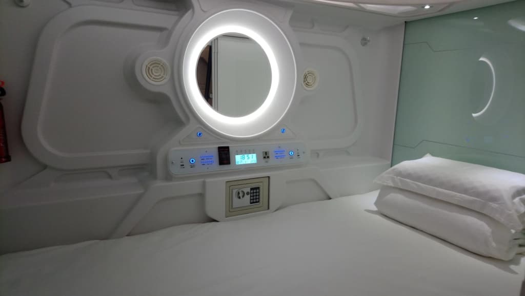 Stay With Me Capsules Hostel - photo 1