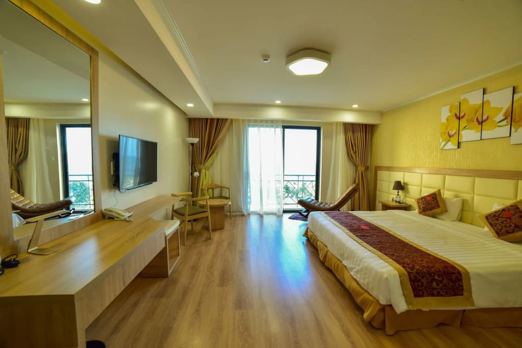 Ruby Hotel - photo 2