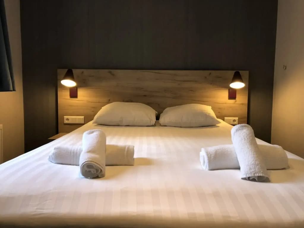 Facade Hotel Amsterdam - photo 19