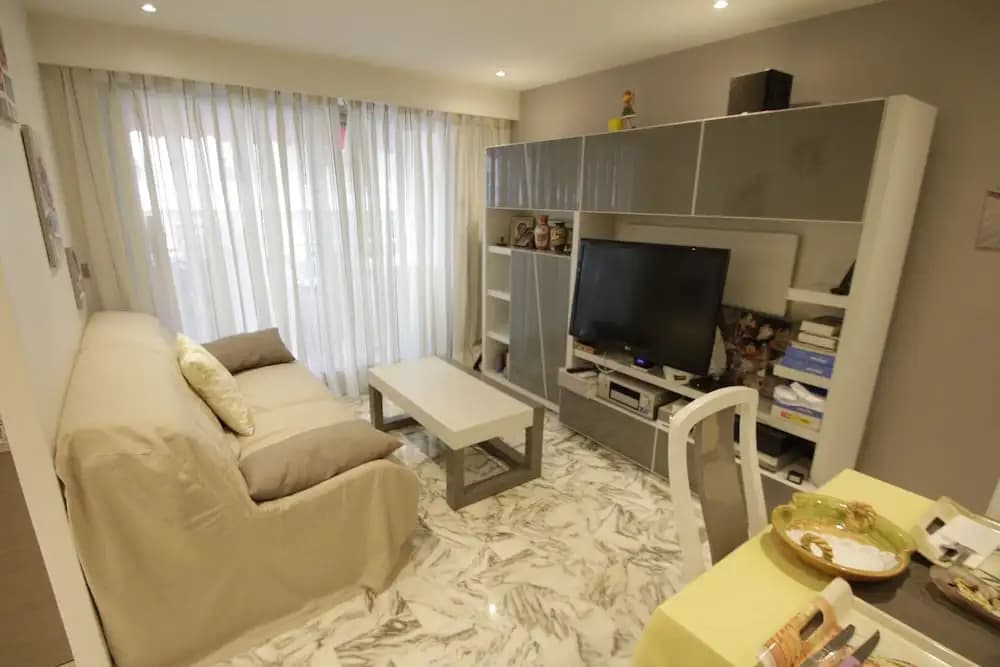 B&B Le France Nice Centre - photo 6