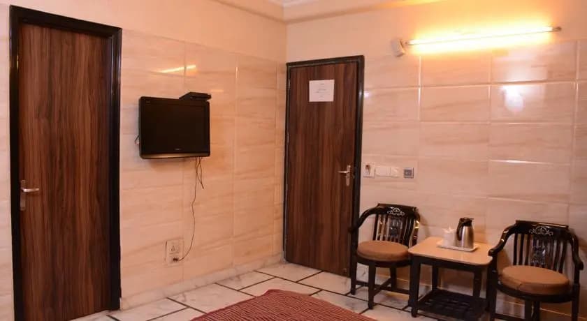 Hotel Bill Palace - photo 11