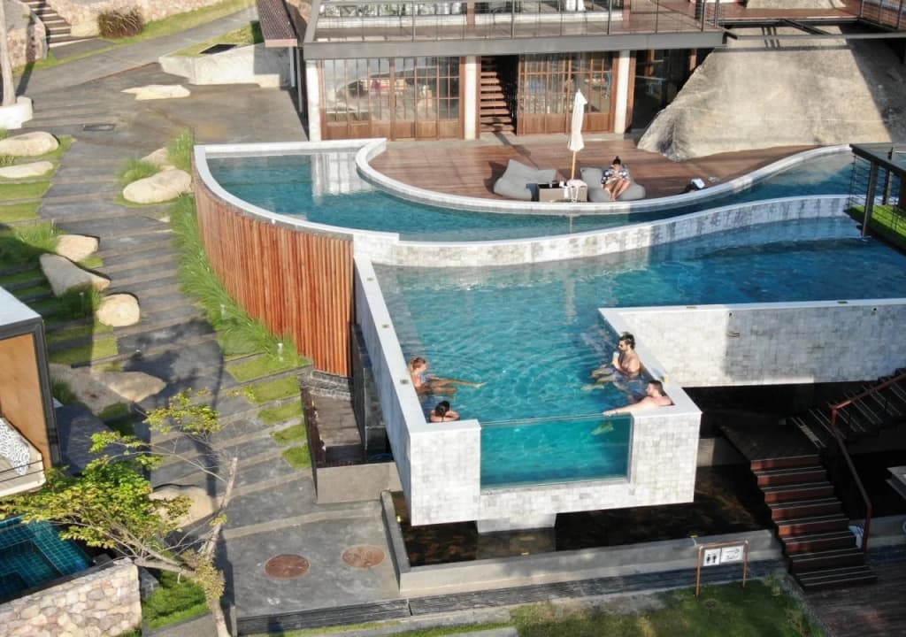 The Cabin Beach Resort - photo 3
