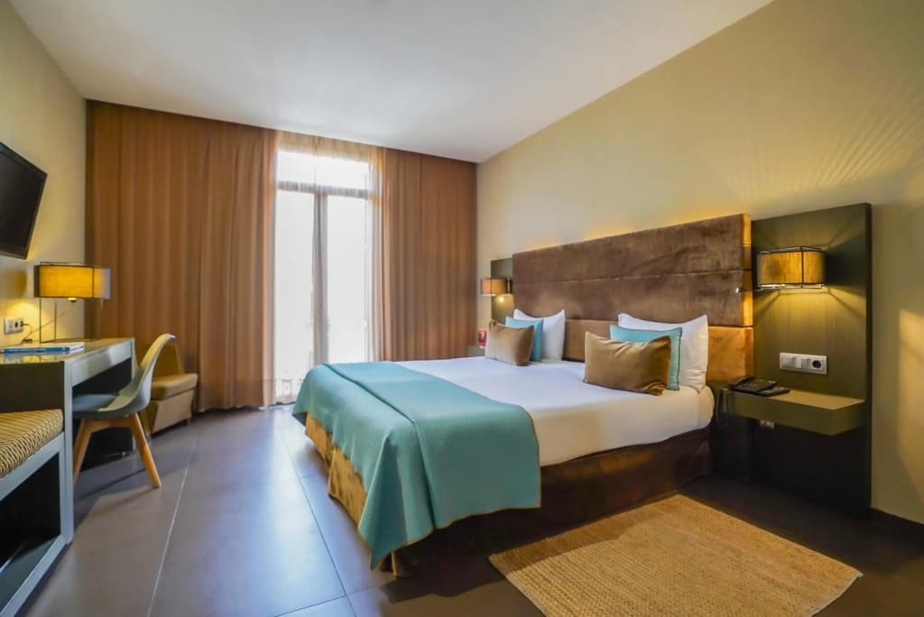 Hotel Constanza - photo 7