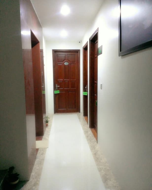Tea Hotel - photo 2