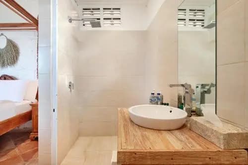 Kerang Bingin Beach Villa - photo 4