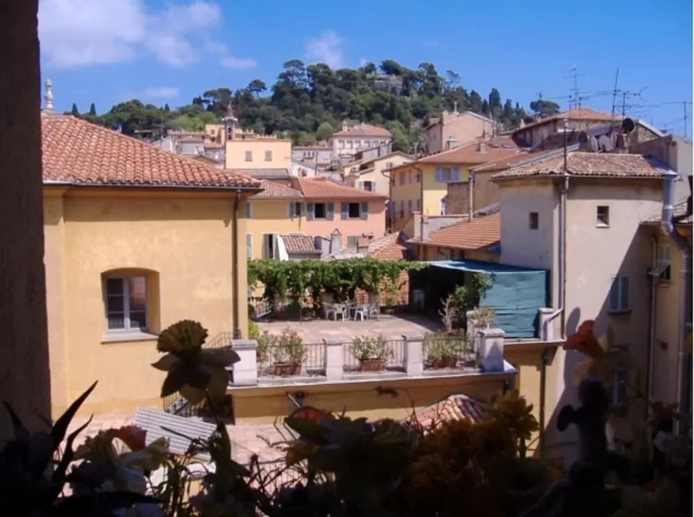 Apartment With one Bedroom in Nice, With Wonderful Mountain View, Furnished Balcony and Wifi - photo 10
