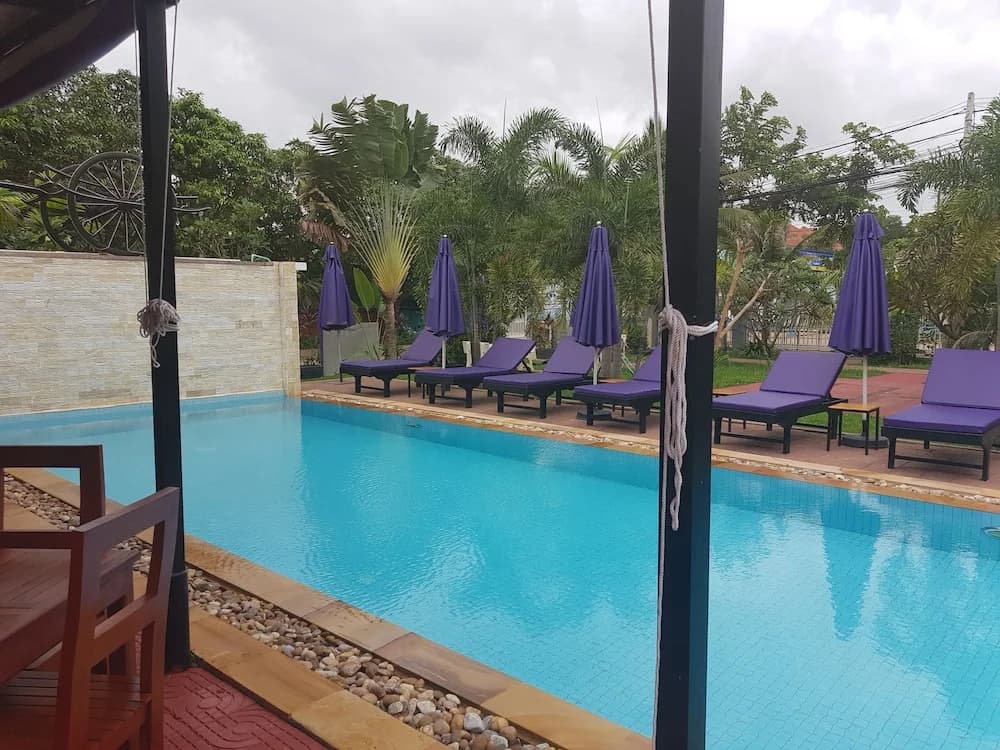 White Lotus Resort - photo 15