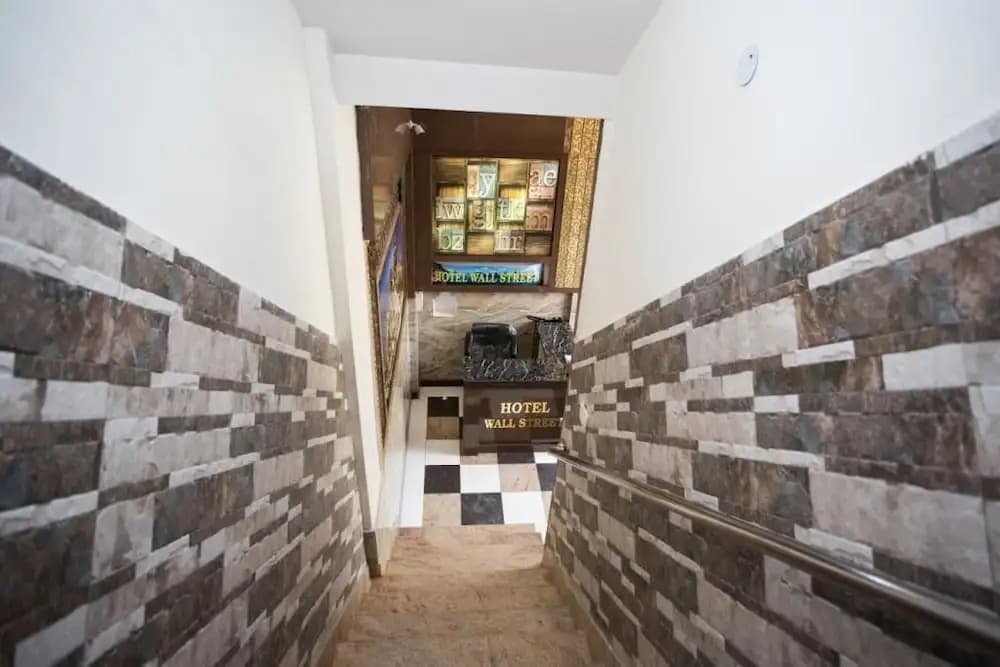 Hotel Wallstreet - photo 10