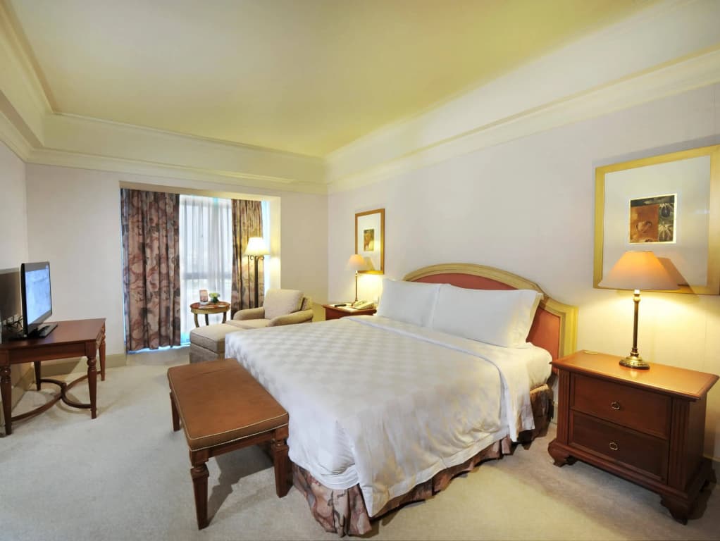 Hotel Borobudur Jakarta - photo 2