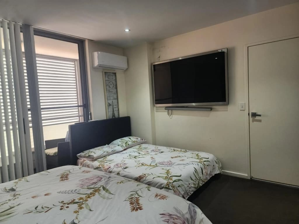21 Sorrell Shared Apartment - photo 1