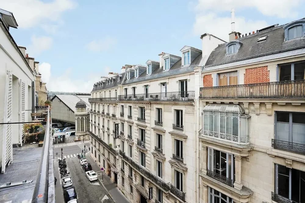 Charming apt With Balcony - 1br/2p - Saint Lazare - photo 1
