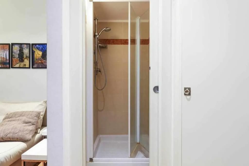 SV18C Charming modern flat S Ambrogio - photo 14