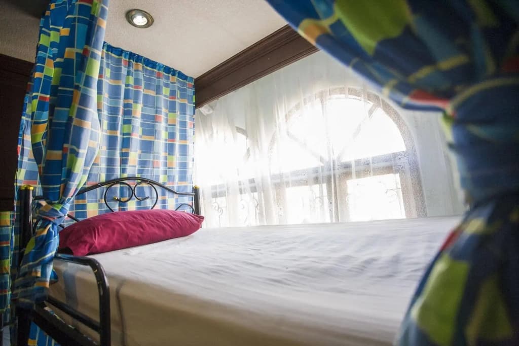 Mad COW Hostel Silom - photo 4