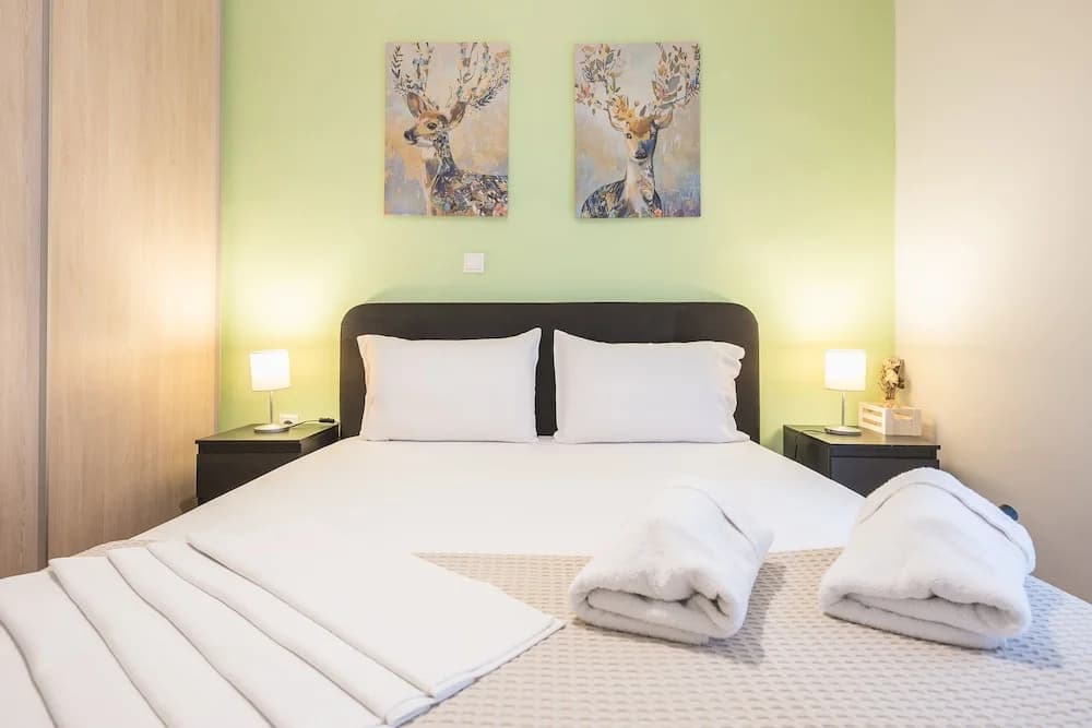 Erythros Boutique Suite By Cloudkeys - photo 2