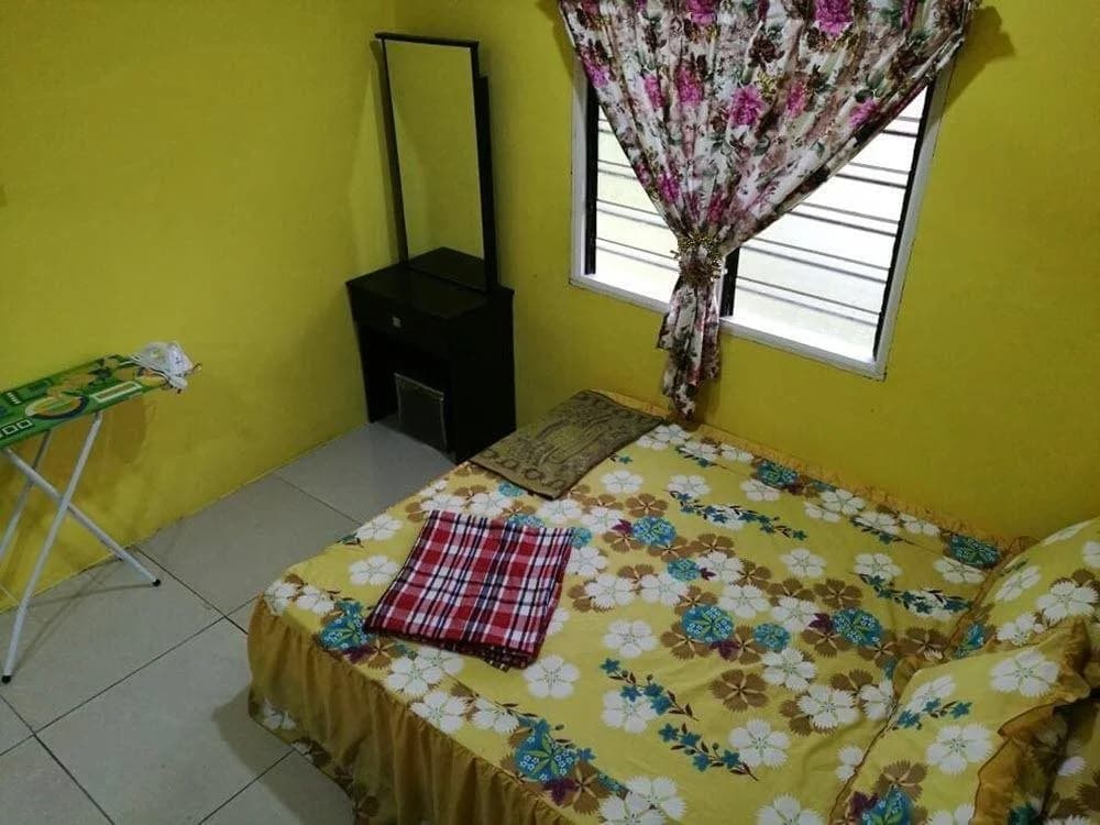 Khaimal Homestay Pulau Enjin - photo 3