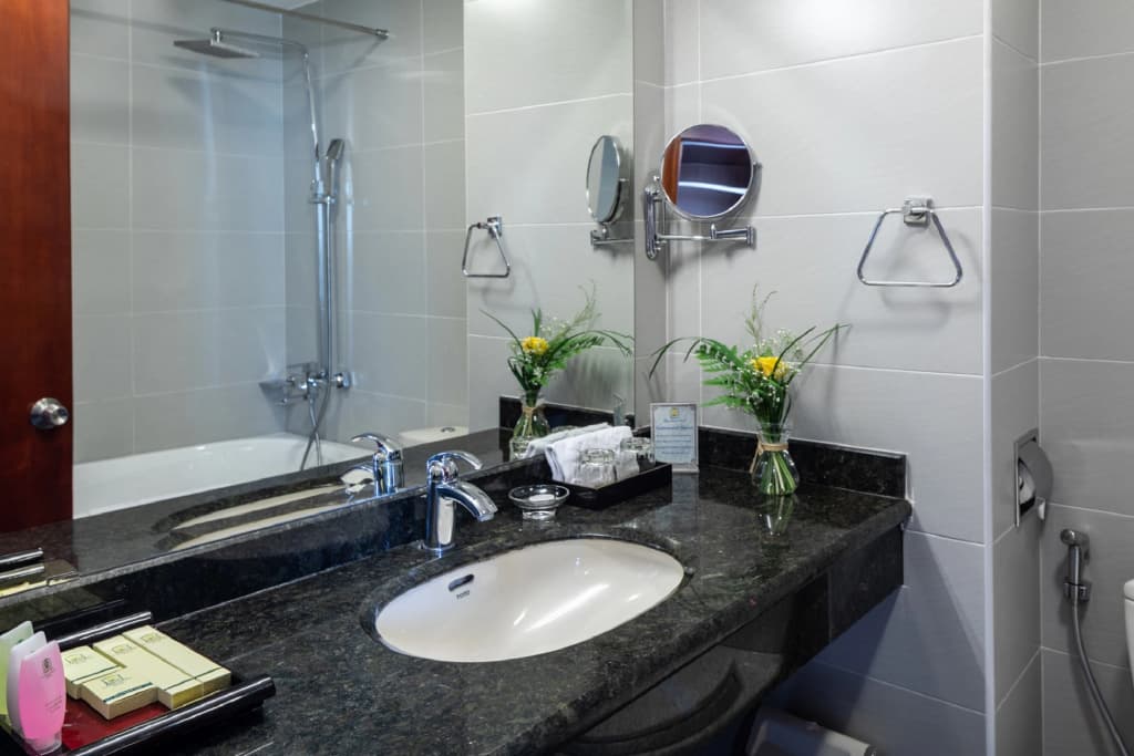 Flower Garden Hotel - photo 10