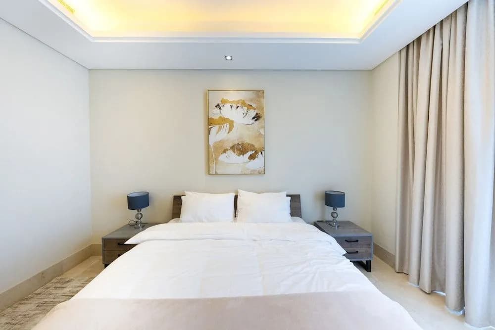 Spacious beachfront 2 bedroom apartment - photo 5