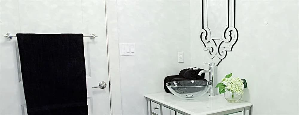 Lxure Brooklyn Suites - photo 8