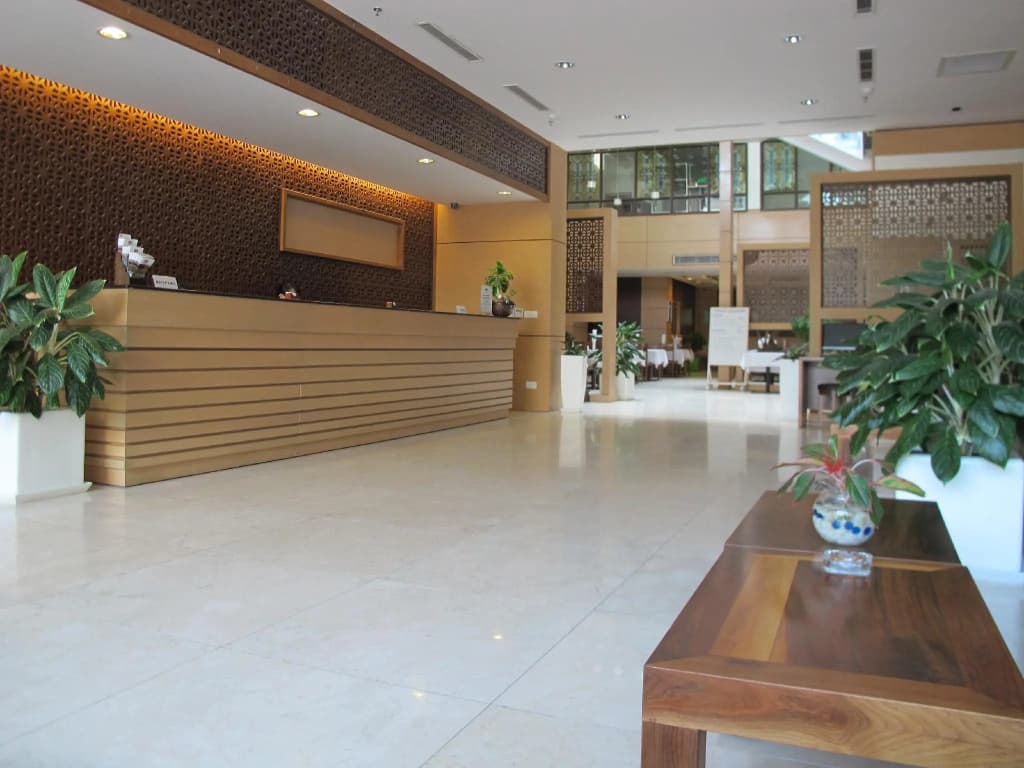Nhi Phi Hotel - photo 2