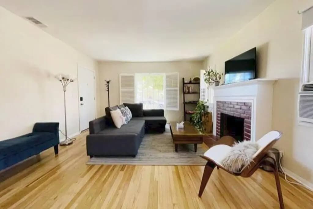 Spacious family oasis in silicon beach 5mins to LAX - photo 2