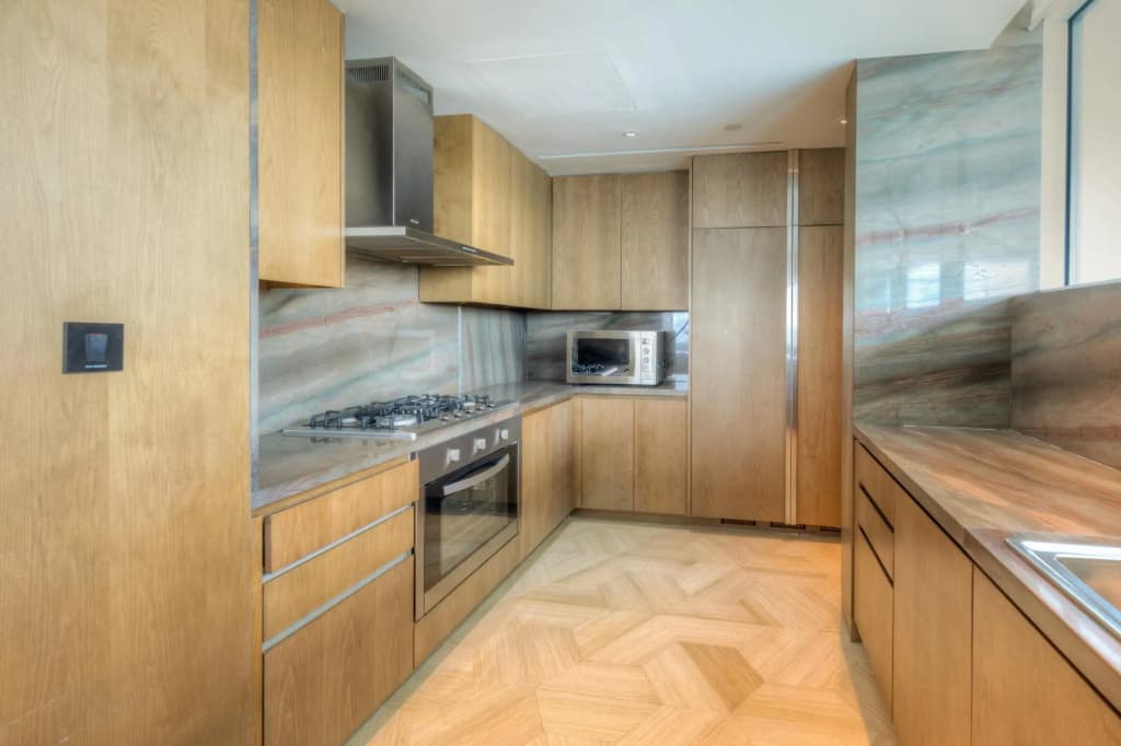 Dxb - Five - 30301 - Pj - photo 21