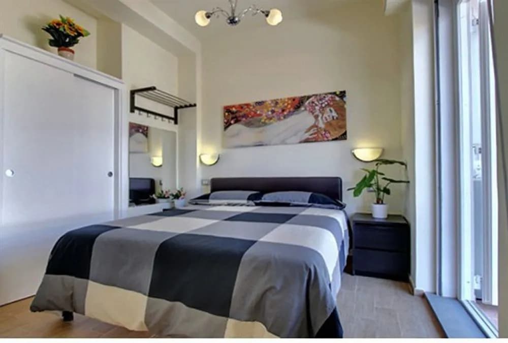Florentia Suites - photo 28