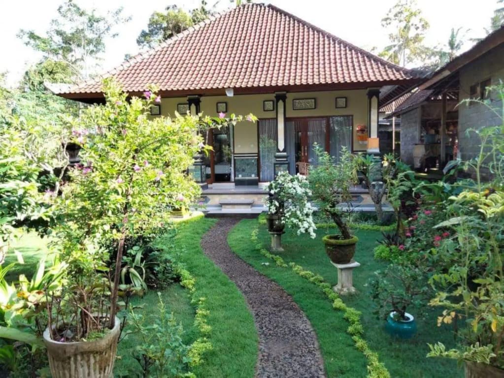 Legawa Guest House - photo 2
