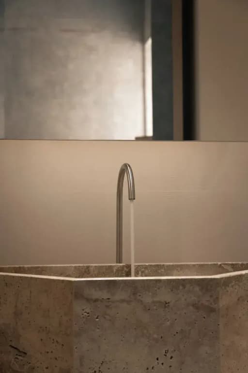 Nomos Hotel - photo 4