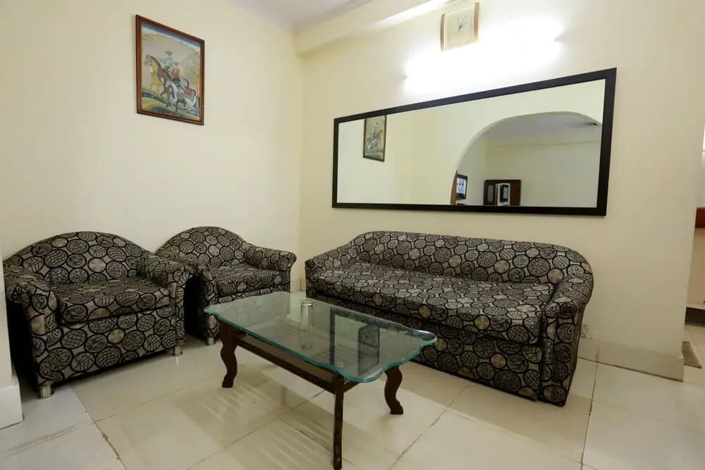 Hotel Swisston Palace - photo 9