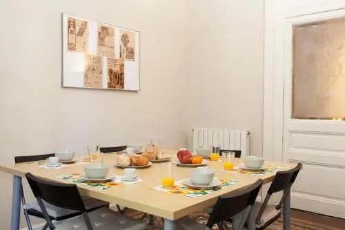 Modernist Apartment Barcelona - photo 11