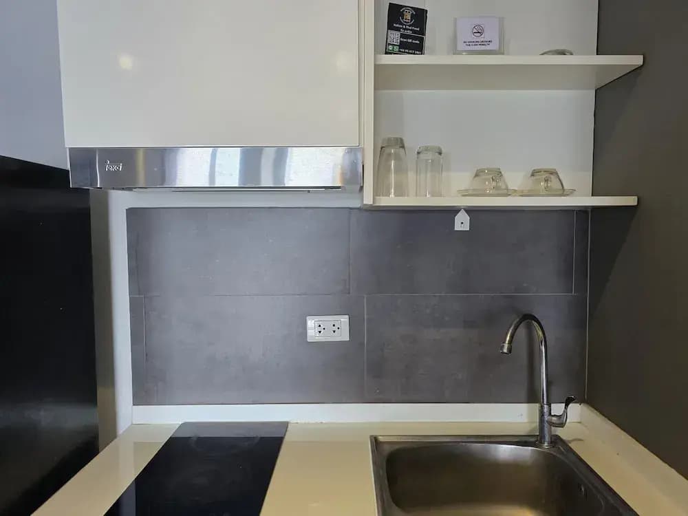 1 BR Condo in good location NV402 - photo 13