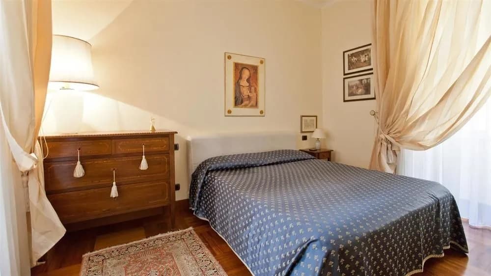 Rental in Rome Borghese Apartment - photo 2