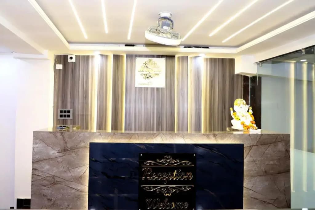 Hotel ECG Grand Inn - photo 2