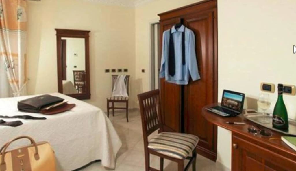 Hotel De Monti - photo 4
