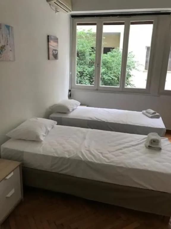 Kaniggos Two bedroom Big Apartment - photo 4