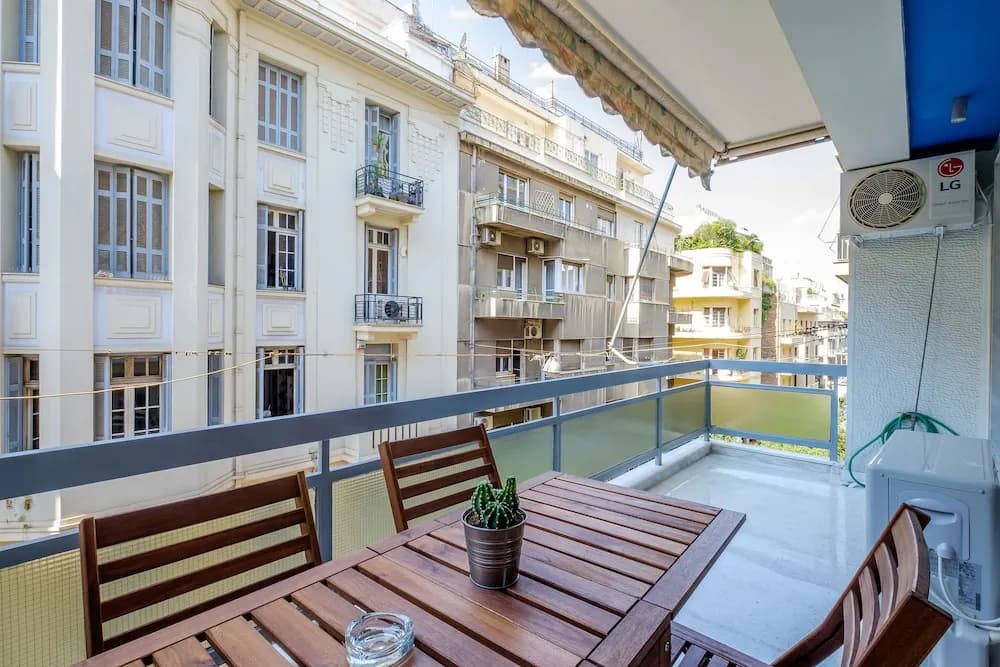 Olala Kolonaki Chic & Spacious 3BR Flat w/ balcony - photo 14