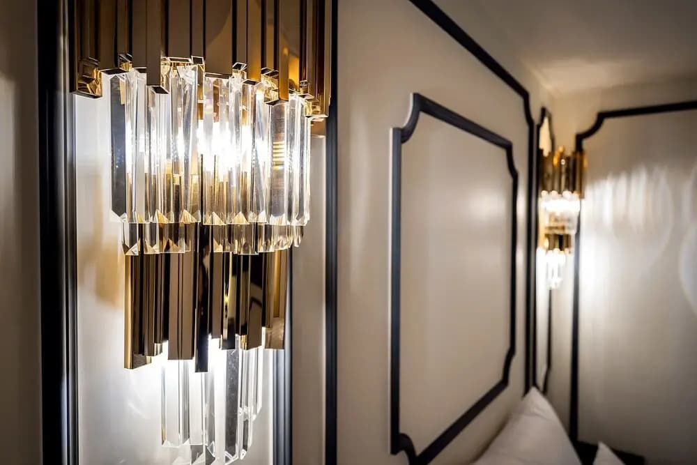 The Gray Hotel - photo 17