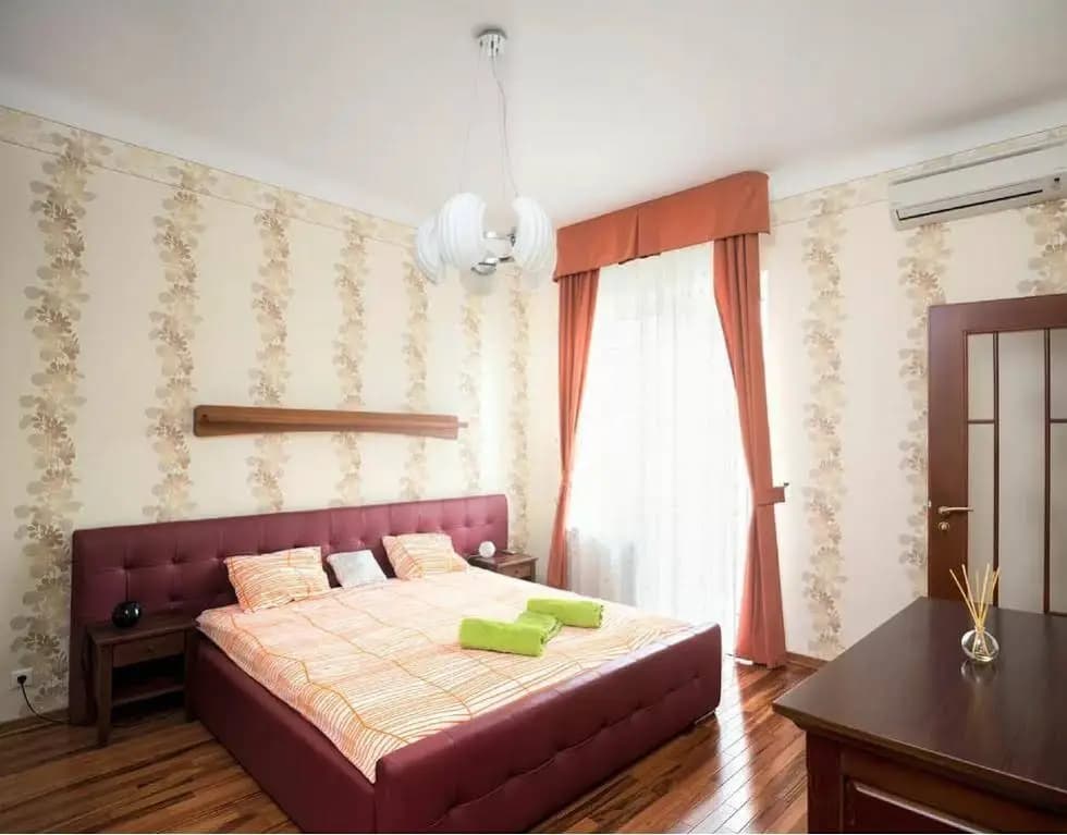 Fascinating View Apartment - photo 2
