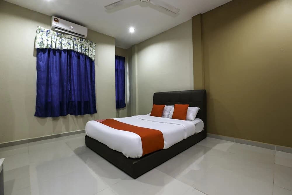 Nun Hotel by OYO Rooms - photo 1