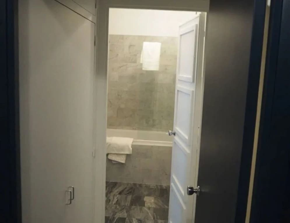 Apartment Champs Elysees - Saint Philippe du Roule - photo 7