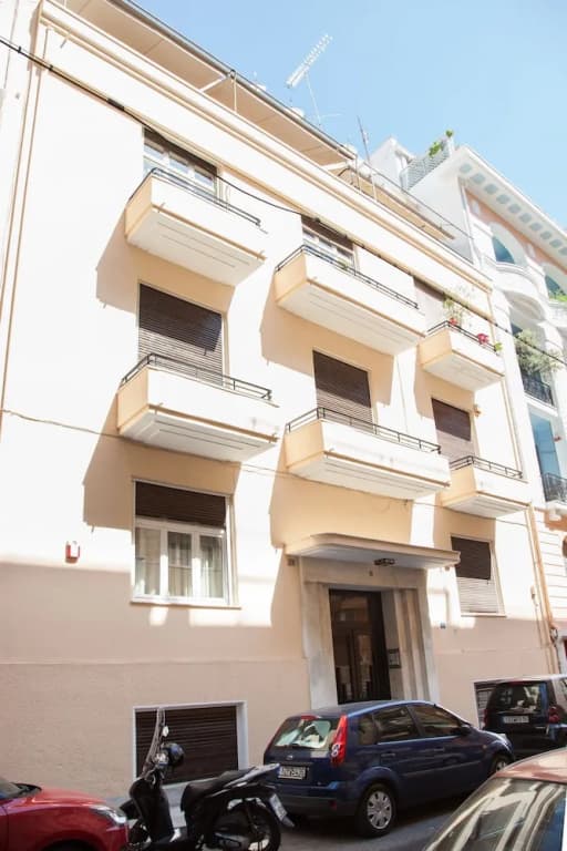 Chic Charming Central Athens Apt. - photo 1