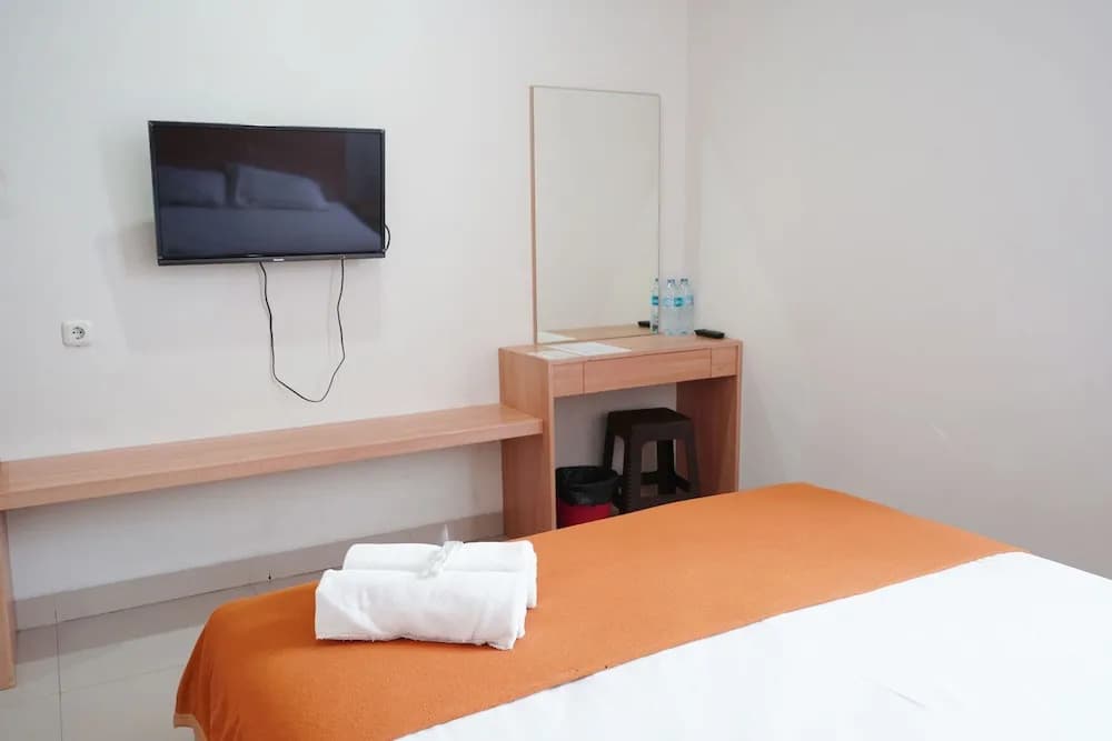 UROOMS Tanah Abang - photo 8