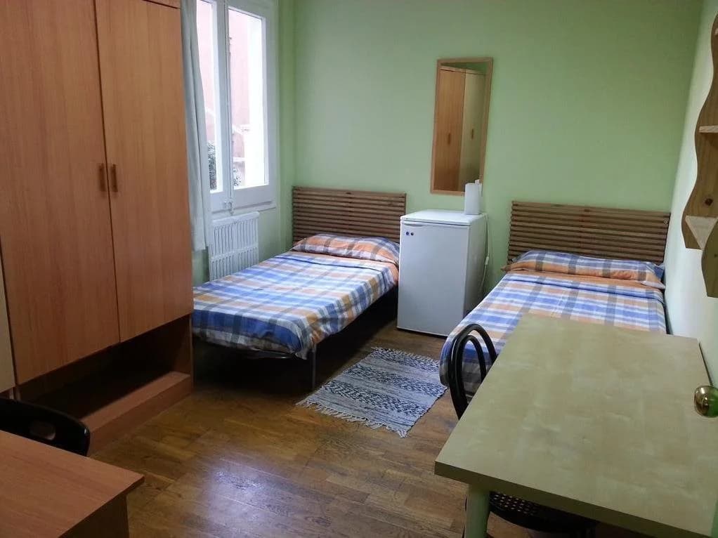 Residencia San Marius - photo 2