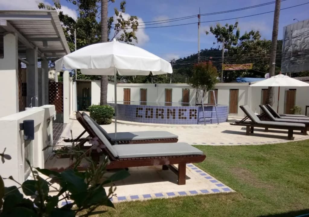 The Corner Transit Hostel - photo 25